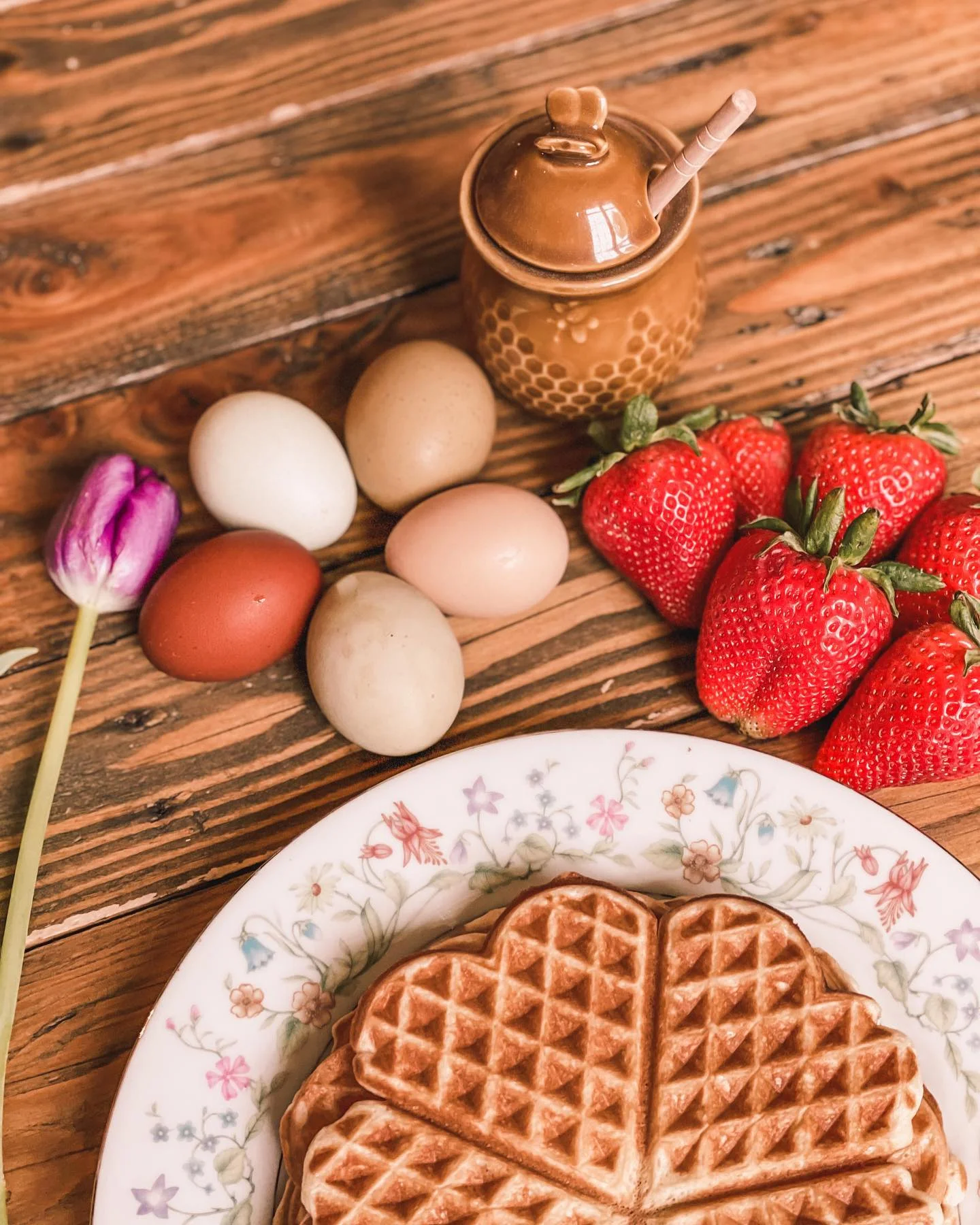 waffles, strawberries and eggs