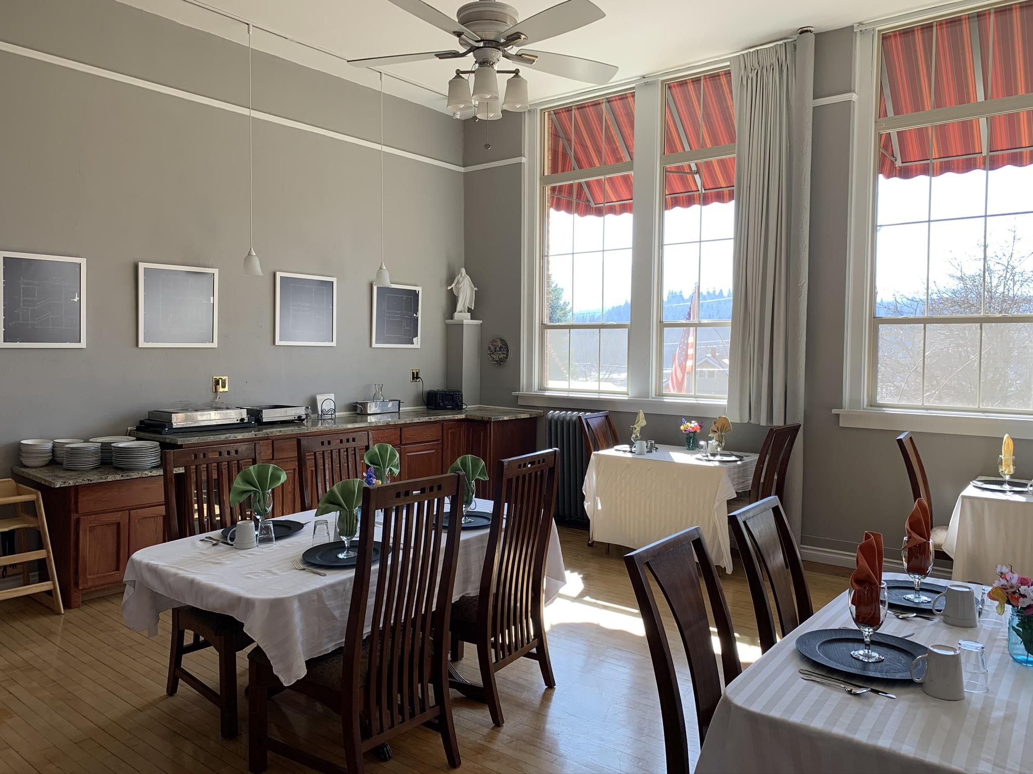 Bonner's Ferry Hotels Bed and Breakfast in North Idaho